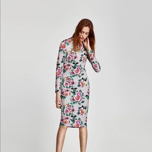 Polyamide bodycon printed dress from Zara